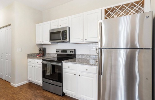 Acton Apartment | Modern Apartment in Prime Location (ID8982X42)