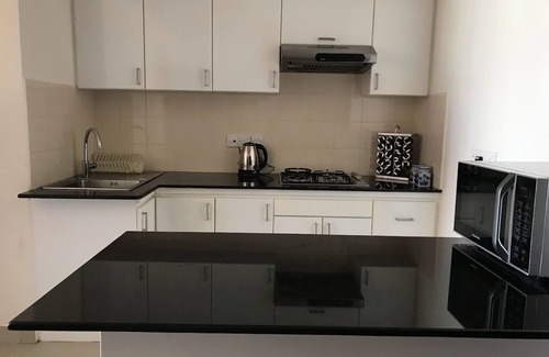 Wellawatta North Condo | Modern Apartment in Colombo 6 near Gale Rd