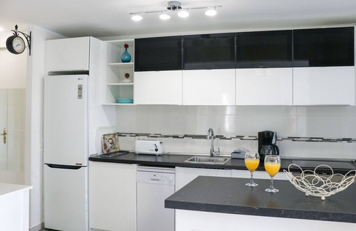 Fuengirola Apartment | Modern apartment in Fuengirola - central location
