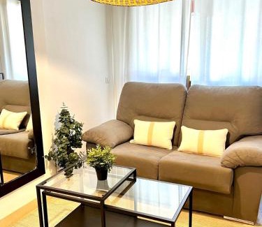 La Trinidad Apartment | Modern Apartment in Juan de Austria