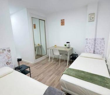 Perchel Norte Apartment | Modern apartment in Malaga - Rosas