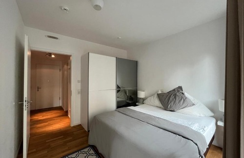 Mitte Apartment | Modern Apartment in Mitte