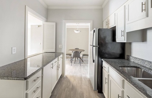 Green Hills Apartment | Modern Apartment in Prime Location (ID1242X717)