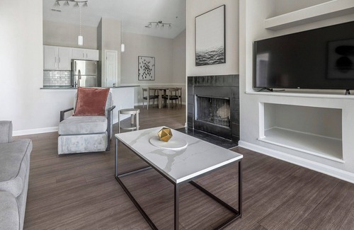 Ballantyne Apartment | Modern Apartment in Prime Location (ID1375X099)