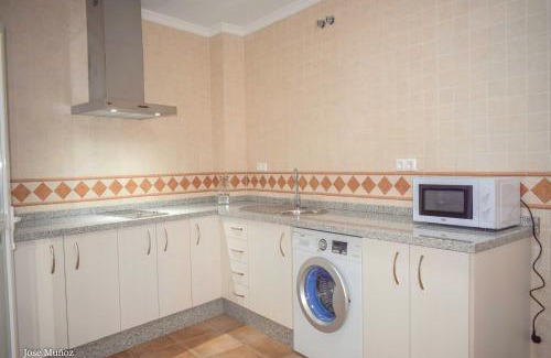 Penaflor Apartment | Modern Apartment in Peñaflor with Air Conditioning - 85 m²