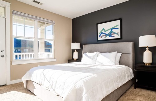 Fishers Apartment | Modern Apartment in Prime Location (ID1403X228)