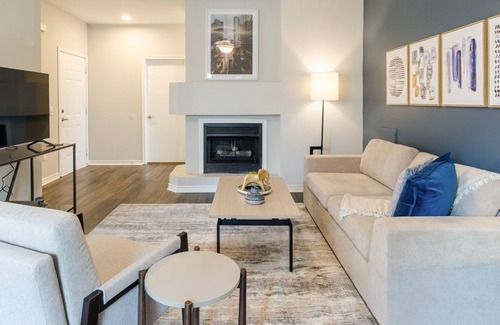 Southwest Raleigh Apartment | Modern Apartment in Prime Location (ID8636X46)
