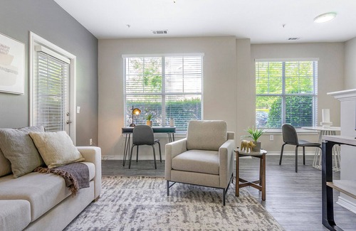 Southwest Raleigh Apartment | Modern Apartment in Prime Location (ID8636X41)
