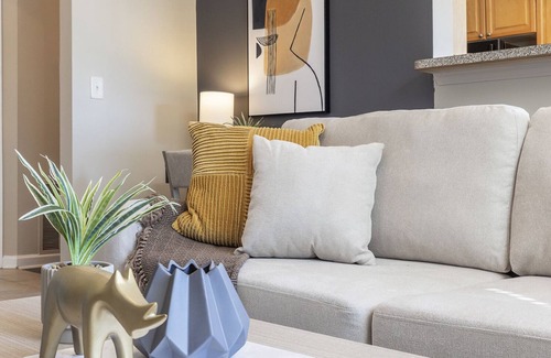 Duluth Apartment | Modern Apartment in Prime Location (ID4486X21)