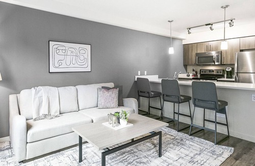 New Tacoma Apartment | Modern Apartment in Prime Location (ID8925X57)