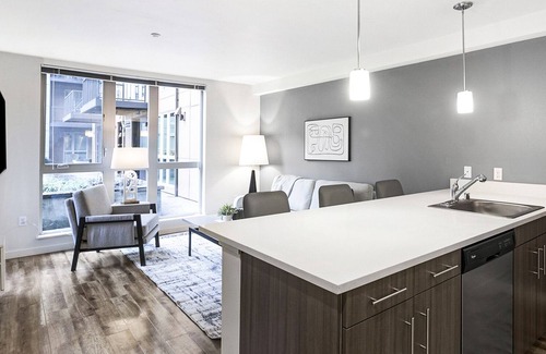 New Tacoma Apartment | Modern Apartment in Prime Location (ID8925X57)
