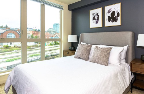 New Tacoma Apartment | Modern Apartment in Prime Location (ID8493X21)