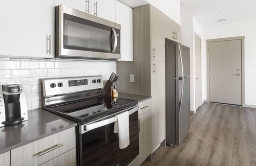 Kent Apartment | Modern Apartment in Prime Location (ID7323X33)
