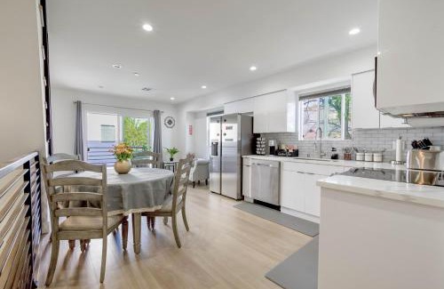 North Hollywood Apartment | Modern Apartment in Studio City