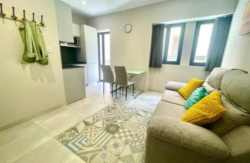 Feria Apartment | Modern Apartment in the Heart of Sevilla - Eva Recommends Soho Alameda 2