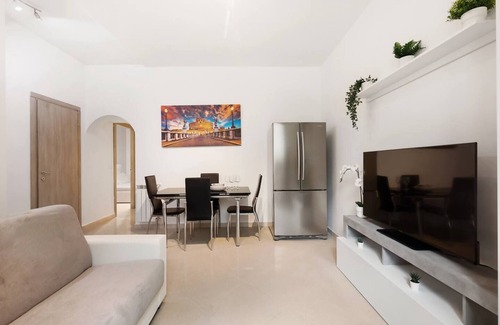 Tiburtino Apartment | Modern Apartment in the Heart of Rome