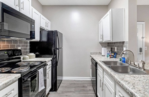 Hoover Apartment | Modern Apartment in Prime Location (ID3310X78)