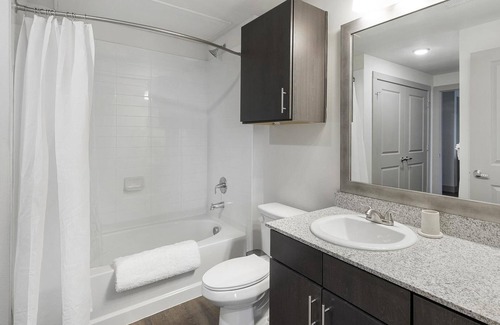 Haltom City Apartment | Modern Apartment in Prime Location (ID1403X366)