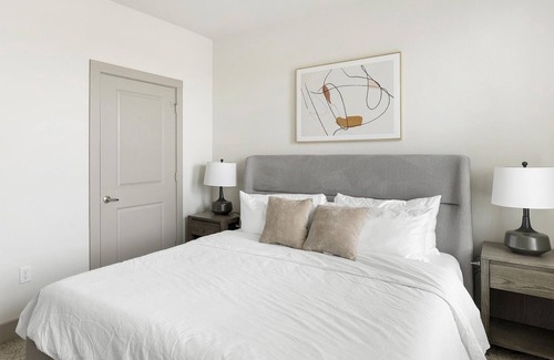 Haltom City Apartment | Modern Apartment in Prime Location (ID1403X366)