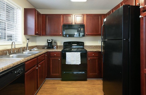 Jamestown Apartment | Modern Apartment in Prime Location (ID8566X17)