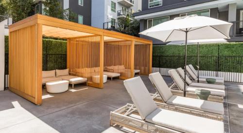 City West Apartment | Modern Apartment Rentals