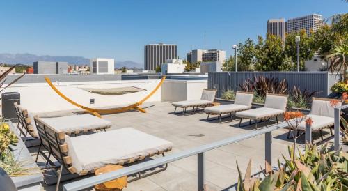 City West Apartment | Modern Apartment Rentals