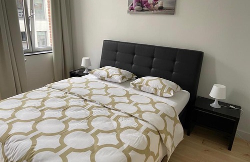 Sint-Gillis Apartment | Modern Apartment Third Floor