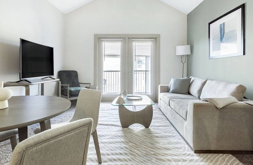 Central Oklahoma City Apartment | Modern Apartment in Prime Location (ID1241X451)