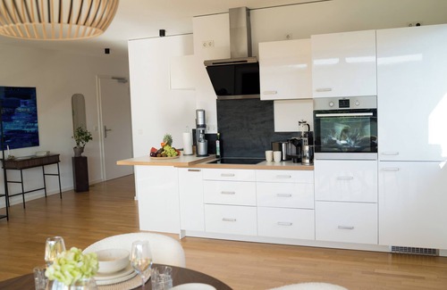 Altstadt Apartment | Modern apartment with a generous 100 square meters in Dresden's old town.