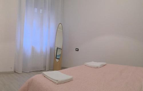 Gorla Apartment | MODERN APARTMENT WITH BALCONY AND FREE PARKING CLOSE to THE METRO