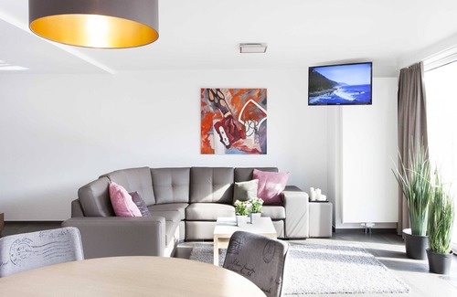 Montabaur Apartment | Modern apartment with upscale amenities