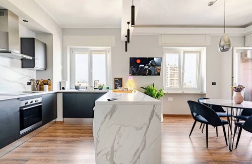 Genoa Apartment | Modern apartment with sea view