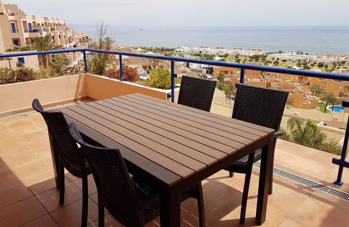 Mojacar Apartment | Modern Apartment with Wifi and Sea Views