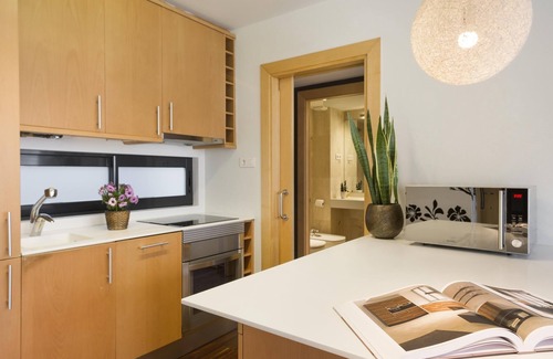 Sant Gervasi Apartment | Modern apartments located in the Sarria neighborhood in the northeastern part of the city.