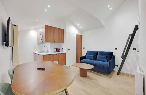 Aubervilliers Apartment | Modern Apt - 2BD/6P - near Paris