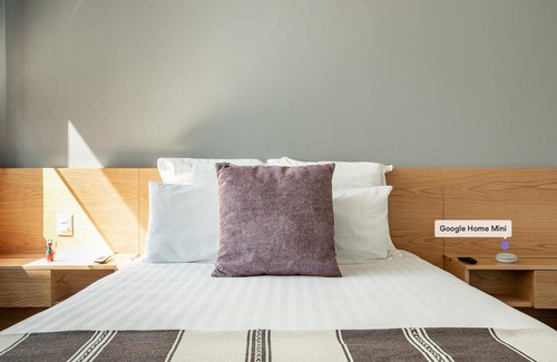 La Condesa House | Modern, Art Deco Space in La Condesa w Terrace!