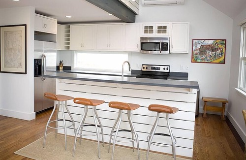 Little Compton House | Modern Beach Cottage - Off Season Availability!
