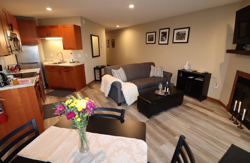 Bayfield Condo | Modern Beach Front Condo with Lake Views