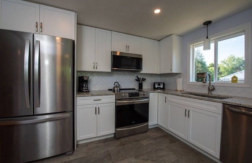 Manomet House | Modern Beach House - Just renovated 3 Bedroom Family Home