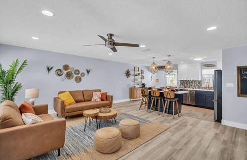 Indian Rocks Beach House | Modern Beach Getaway – Newly Remodeled, Hammock, Patio & Stroll to Shoreline!