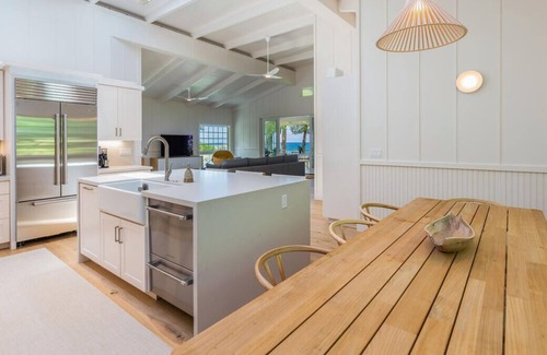 Wainiha House | Modern Beachfront Home by Tunnels Beach