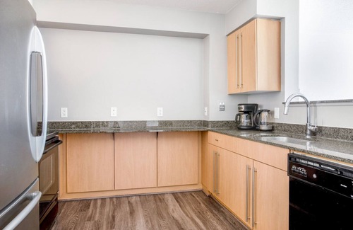 Woodmont Triangle Apartment | Modern Bethesda 2BR w/Concierge, Gym, W/D, walk to Metro, by Blueground