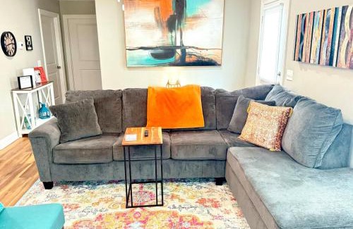 Nederland House | Modern Boho 2BR 2BA Home on Quiet Street