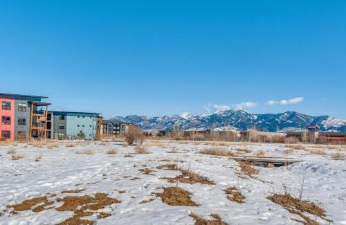 Bozeman Apartment | Modern Bozeman Condo with Balcony and Mountain Views!