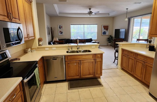 North Port Villa | Modern Bright Contemporary Design 2,400 SF of comfort with Salt Pool & Spa, WiFi