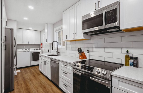 Traverse City House | Modern Bungalow - Endless Recreation, Close to TV
