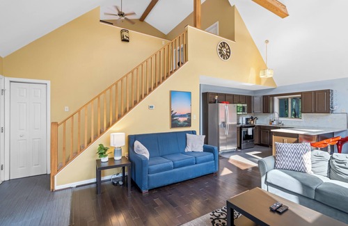 The Woods House | Modern cabin at the woods resort with 3-Bedroom, 2F-bath, Central Air/Heat