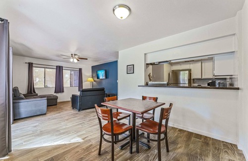 Casa Grande Condo | Modern Casa Grande Paradise heated pool condo NO PETS ALLOWED