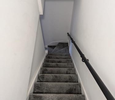 Wellingborough Apartment | Modern Central Apartments with Balcony