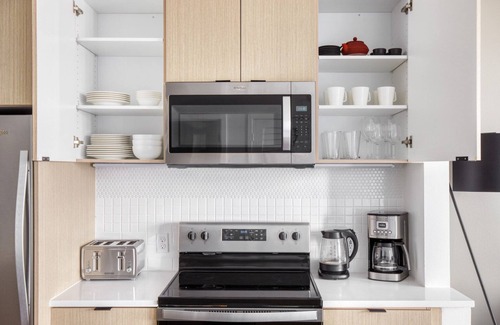Judkins Park Apartment | Modern Central District 1BR w/Gym & BBQ, nr downtown, by Blueground